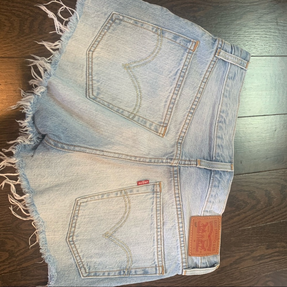 NEW Levi Denim Shorts